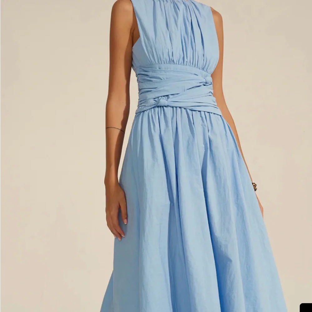 Commense NWT Rushed Waist Maxi Dress Light Yellow size small - Picture 7 of 9